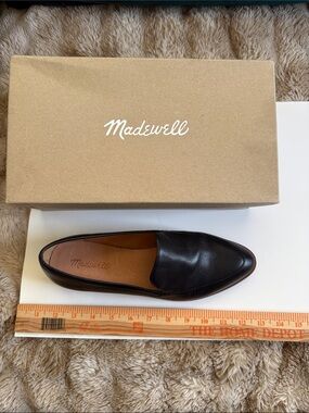 Madewell Women’s Black Leather Slip-On Loafers